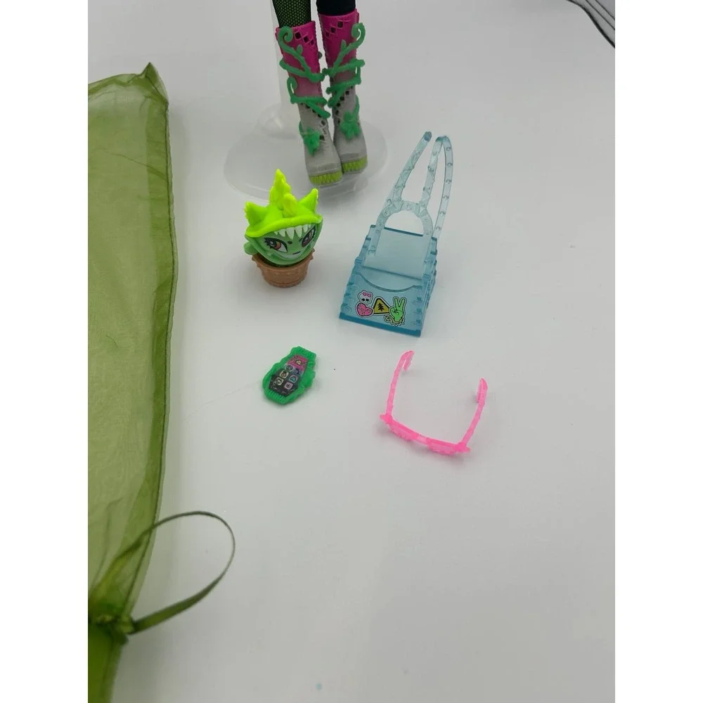Monster High Venus Flytrap fashion doll G3